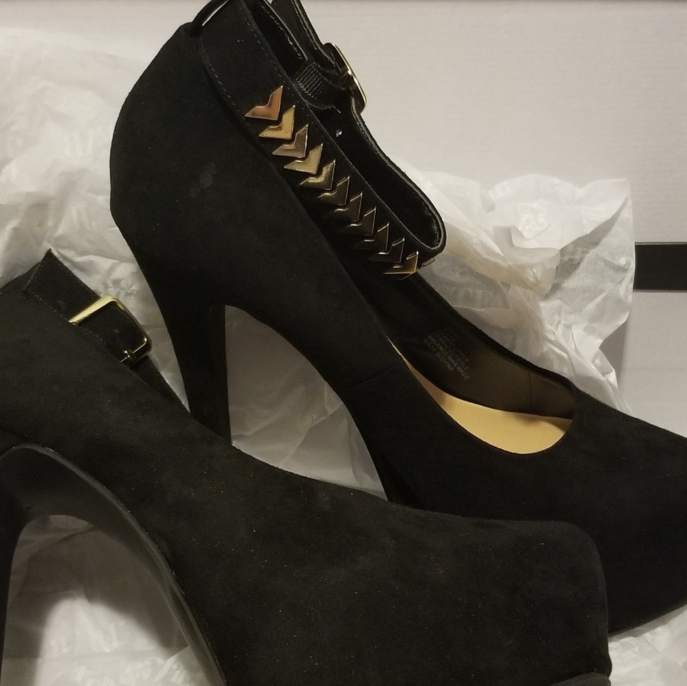 Black Heel